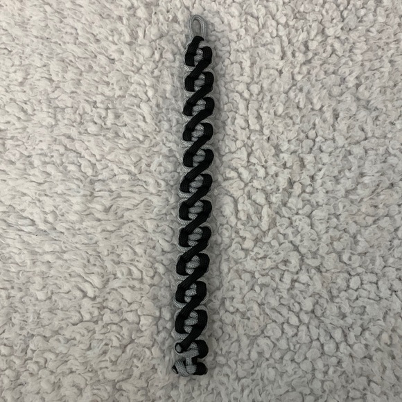 Grey and Black DNA Helix Paracord Bracelet - Picture 7 of 17